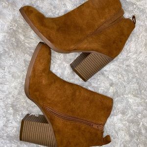 ⭐️Express booties⭐️